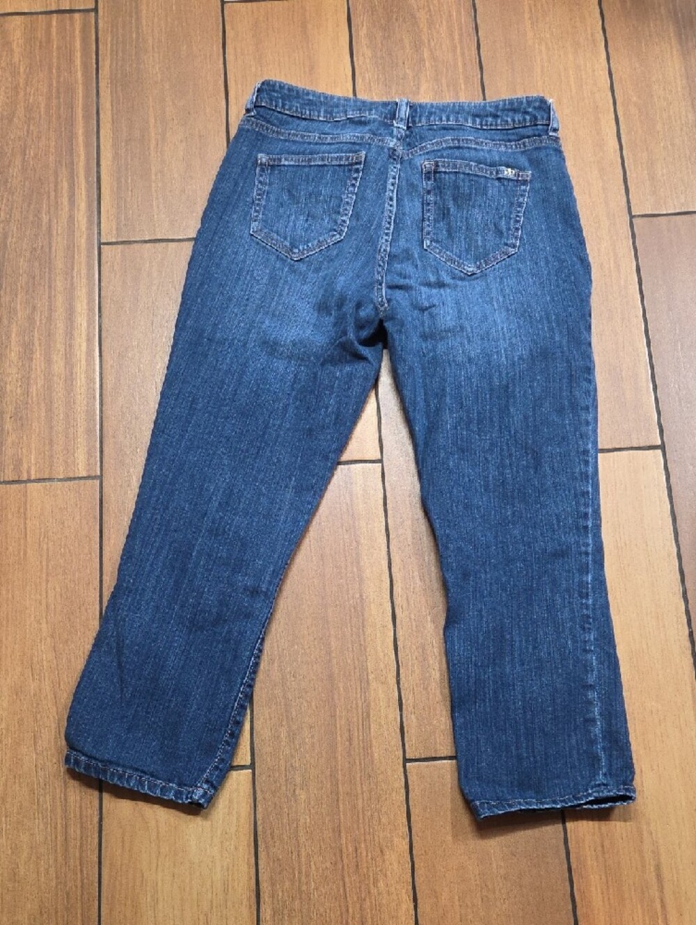 Jennifer Lopez Blue Distressed Boyfriend Jeans - Picture 6 of 7